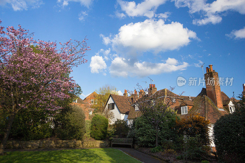 英格兰Sevenoaks的Upper High Street Gardens